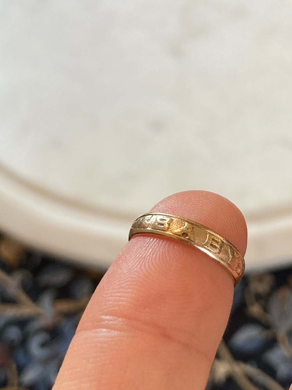 Antique Victorian “BABY” Engraved Ring, Size 3 - Picture 7 of 14